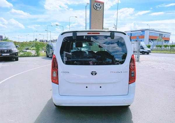 Toyota Proace City Verso cena 120400 przebieg: 4, rok produkcji 2024 z Kleczew małe 92